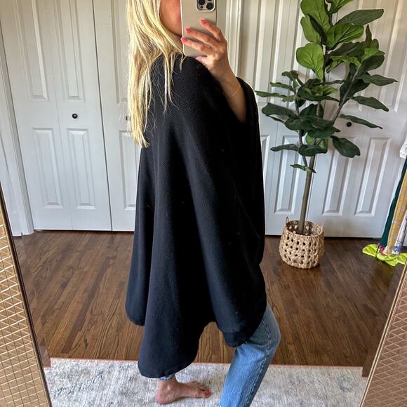 Nordstrom Italian Wool Oversized Open Front Knit Sweater Wrap Black OS - Picture 4 of 7